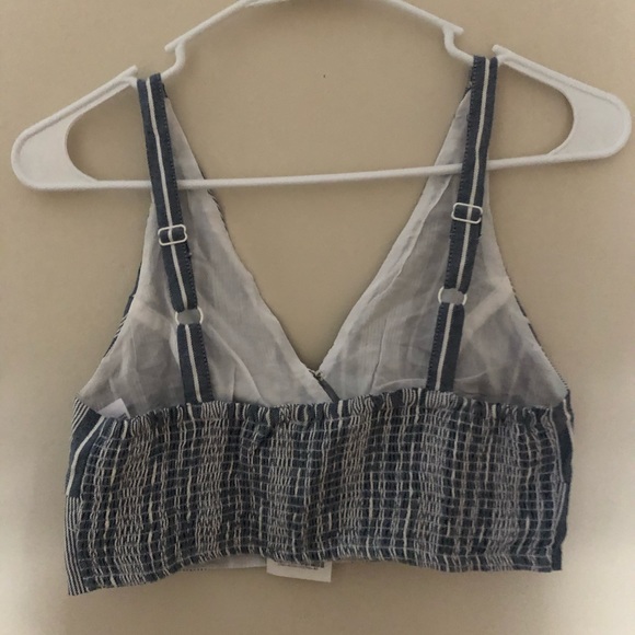 AE CROP TOP NWT - Picture 2 of 4